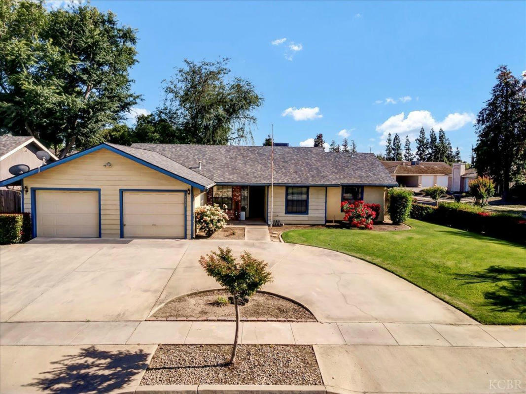 1151 BEN FRANKLIN AVE, TULARE, CA 93274, photo 1 of 35
